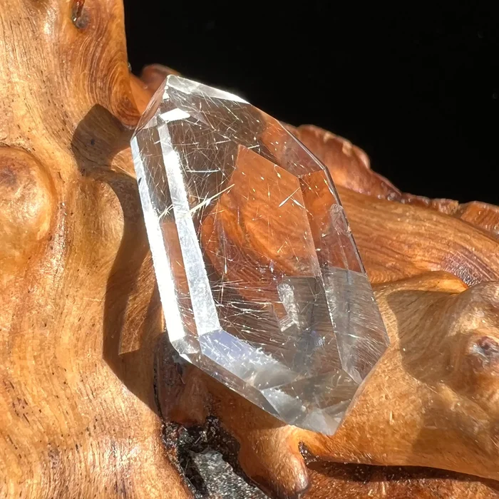 Brookite in Quartz Crystal #271