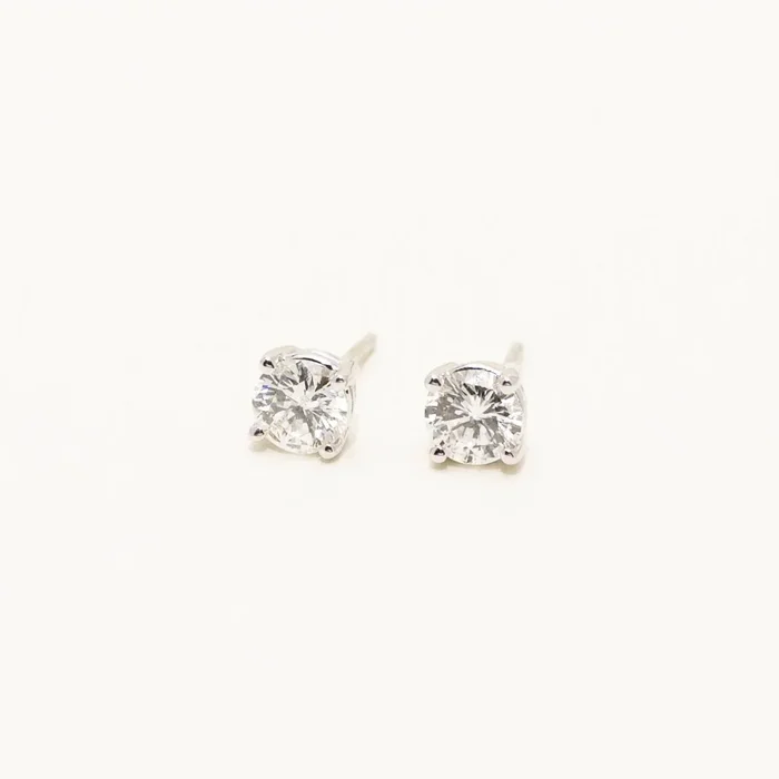 Estate Diamond Earrings in 18kt White Gold (3/4ct tw)