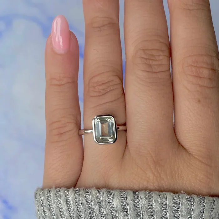 Green Amethyst Ring-(GRA-SR-250.)
