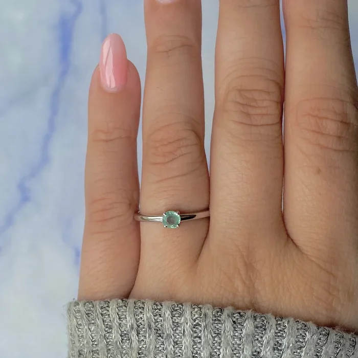 Green Kyanite Ring-(KYN-SR-235-G.)