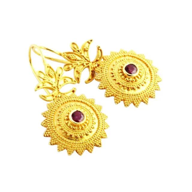 Helios Disc – Heart of Apollo Ruby & Gold Earrings