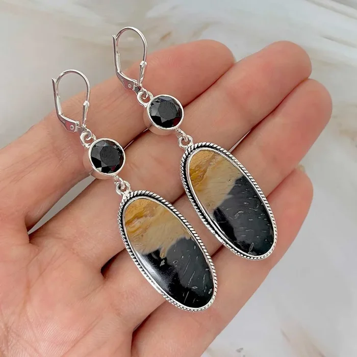 Plumroot Agate Earring-(PTJ-E-5.)