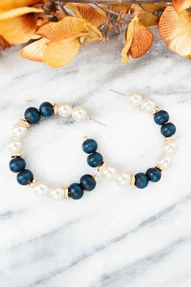 Red Carpet Moment Navy & Pearl Beaded Hoop Earrings