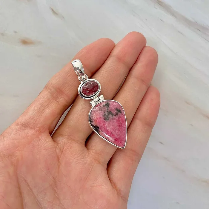 Rhodonite Pendant-(RDN-P-37.)