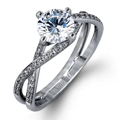 Round-cut Criss-cross Engagement Ring in 18k Gold with Diamonds
