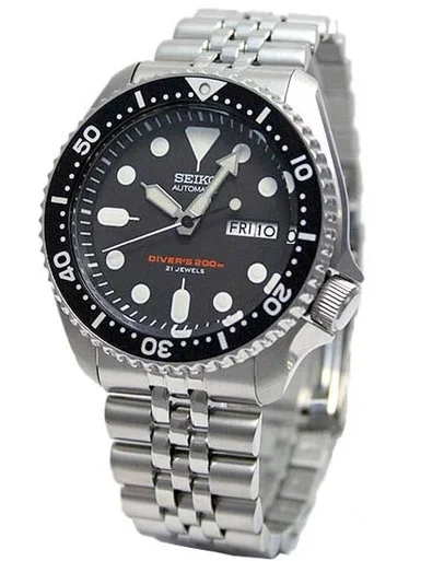 Scratch and Dent – Seiko Automatic Dive Watch with Stainless Steel Bracelet #SKX007K2 17
