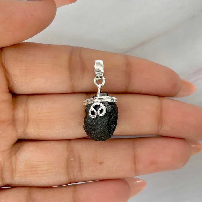 Tektite Pendant-(TKT-P-7.)