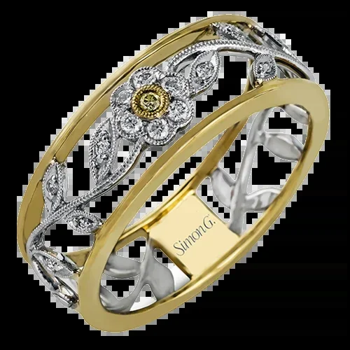 Trellis Fashion Ring in 18k Gold with Diamonds