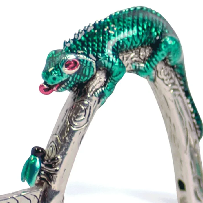 Wrap Around Green Iguana Cufflinks
